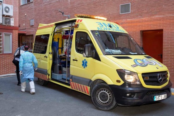 Muere un hombre de 50 años al caerse mientras trabajaba en Archena