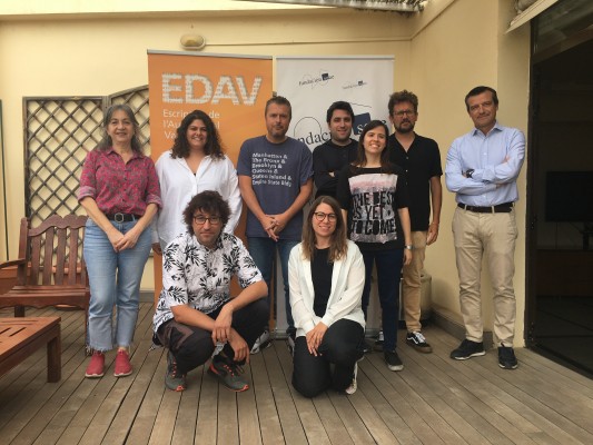 Seis largometrajes y seis series valencianas buscan productora en la nueva edición de One to one
