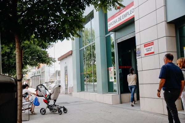 El Gobierno destina 15 millones de euros a renovar oficinas de empleo