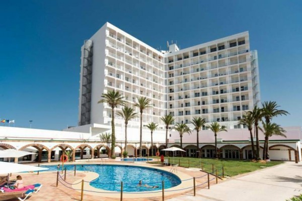 Los hoteles siguen ganando músculo en la Región: suben las pernoctaciones un 6,7%