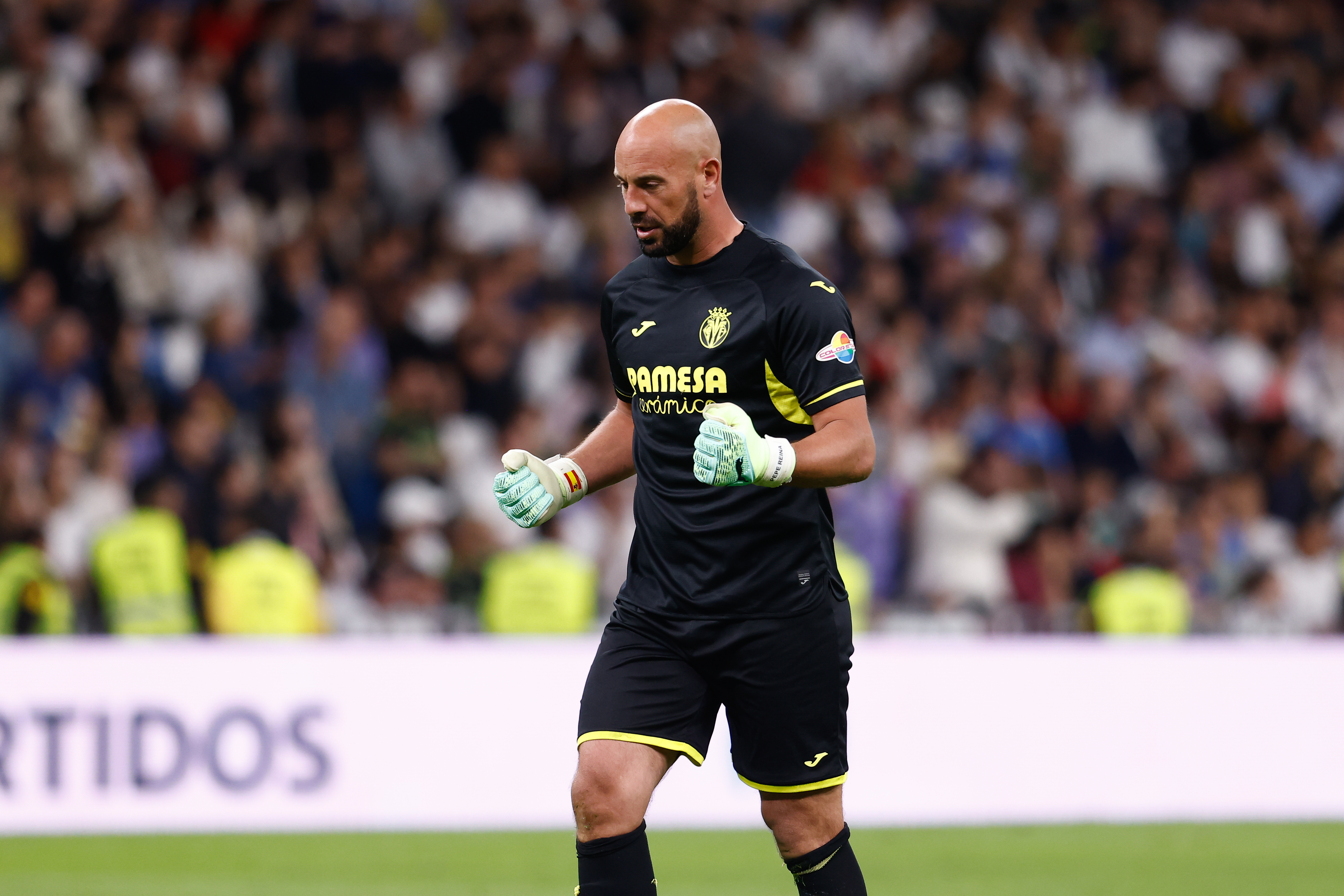 Pepe Reina, en su última etapa en Vila-real - 