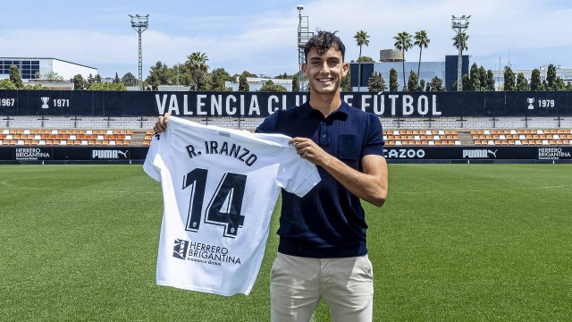Rubén Iranzo tras su renovación: “Siempre tuve la ilusión de jugar en el Valencia CF”
