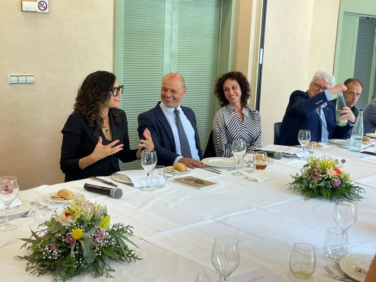 Joaquín Buitrago destaca que el Elche es referente para atraer turismo, pero lamenta 