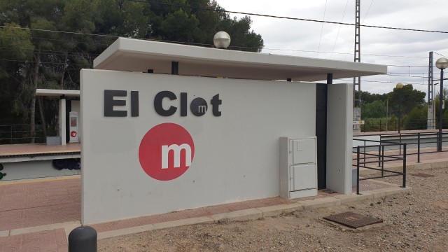 Riba-roja inicia la vía ciclopeatonal que conectará las urbanizaciones con el metro del Clot 