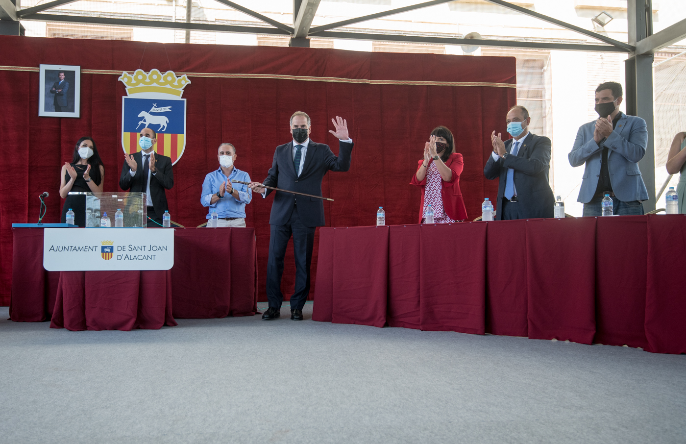 Imagen de archivo de la investidura de Santiago Román / Foto: RAFA MOLINA - 