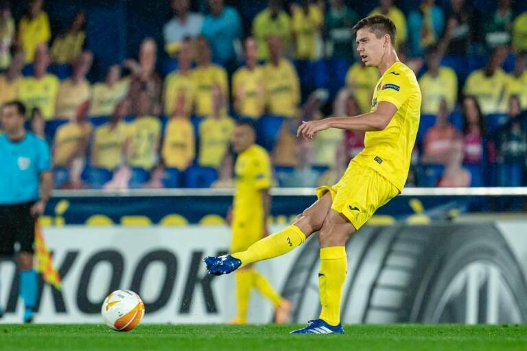 Las molestias musculares de Foyth le pueden dejar sin su centenario