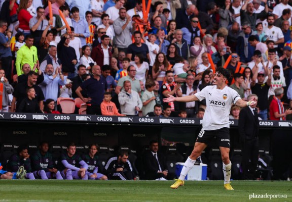 El Mestalla sale al rescate del Valencia con tres goles con los que acaricia la salvación
