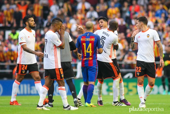 A Mestalla le salieron vallas