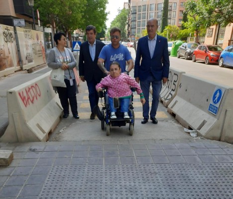 Fernando Giner promete una auditoría integral de accesibilidad en València
