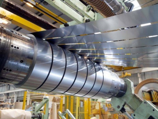 Primer choque por el convenio del metal: los sindicatos rechazan la subida del 6,5% hasta 2025