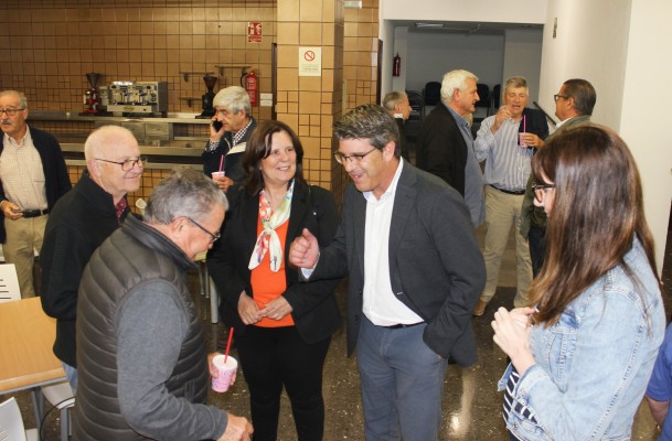 El Centro Cívico de Ontinyent abre sus puertas en el antiguo Club de Jubilados
