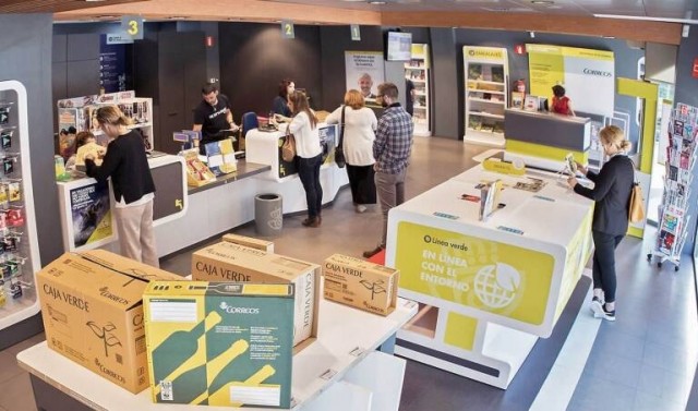 Caen un 8,9% las solicitudes de voto por correo para el 28M en la Comunitat respecto a 2019