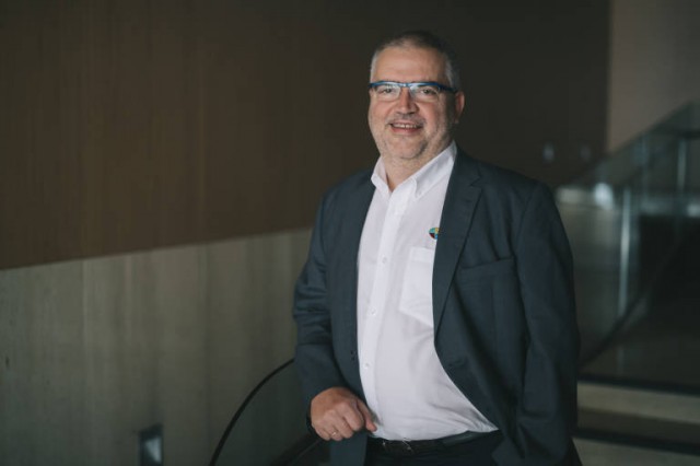 Sisco Sapena, fundador de Lleida.net, compra casi 16.000 acciones de la cotizada