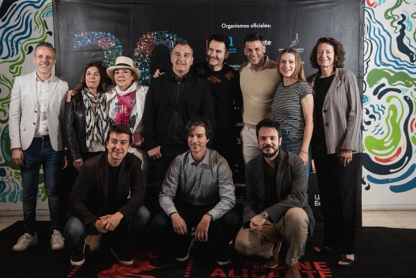 El Festival de Cine de Alicante rinde homenaje a Amenábar,
Karra Elejalde y Nathalia Poza