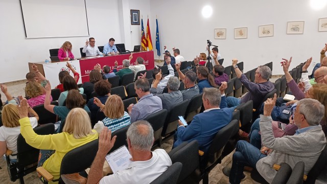 La Mancomunitat de l'Horta Sud y de Camp de Túria aprueban ser entidades comarcales 