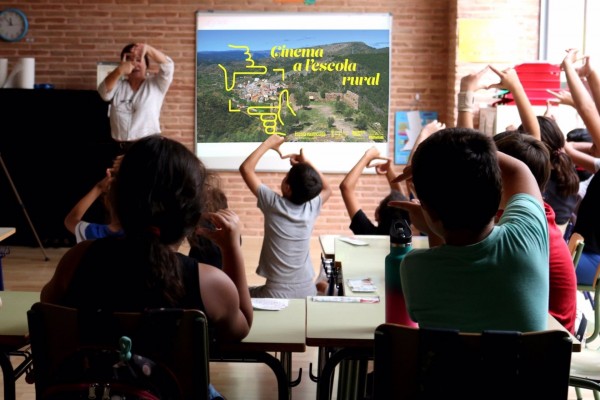 El Grupo Tragsa premia un proyecto en Castelló y València para promover la escuela rural