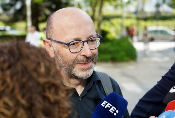 Francis Puig denuncia el uso de su imagen por parte del PP en una campaña de redes sociales