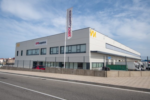 La multinacional XPO crece en Alicante con un centro de reparto de 5.000 metros y 22 empleados 