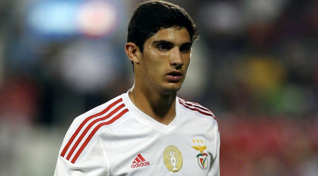 El VCF estrecha el cerco por Guedes 