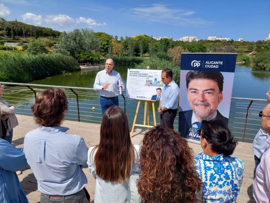 El PP impulsa 'Alicante, Corazón Verde', un plan para usar el agua depurada en riego de parques