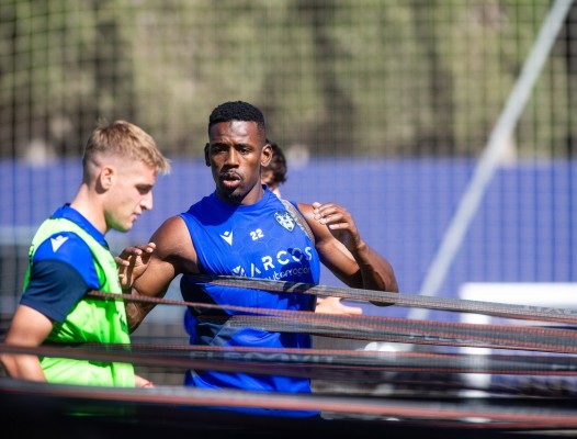 Calleja medita el regreso de Bouldini a la titularidad en Villarreal