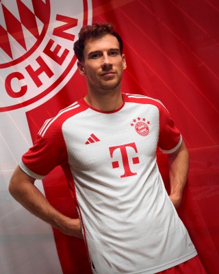 La nueva camiseta del Bayern evoca su primera temporada en la Bundesliga
