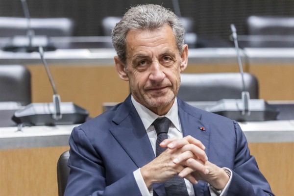 Un tribunal de Francia ratifica la condena contra Sarkozy en un caso por corrupción y tráfico de influencias