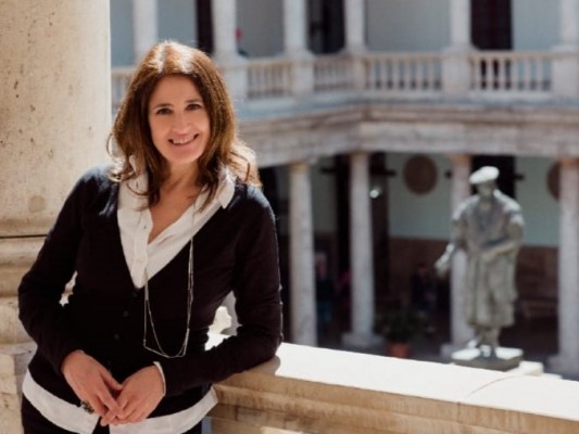 La presidenta de Geriatría analiza la participación de los mayores en la toma de decisiones