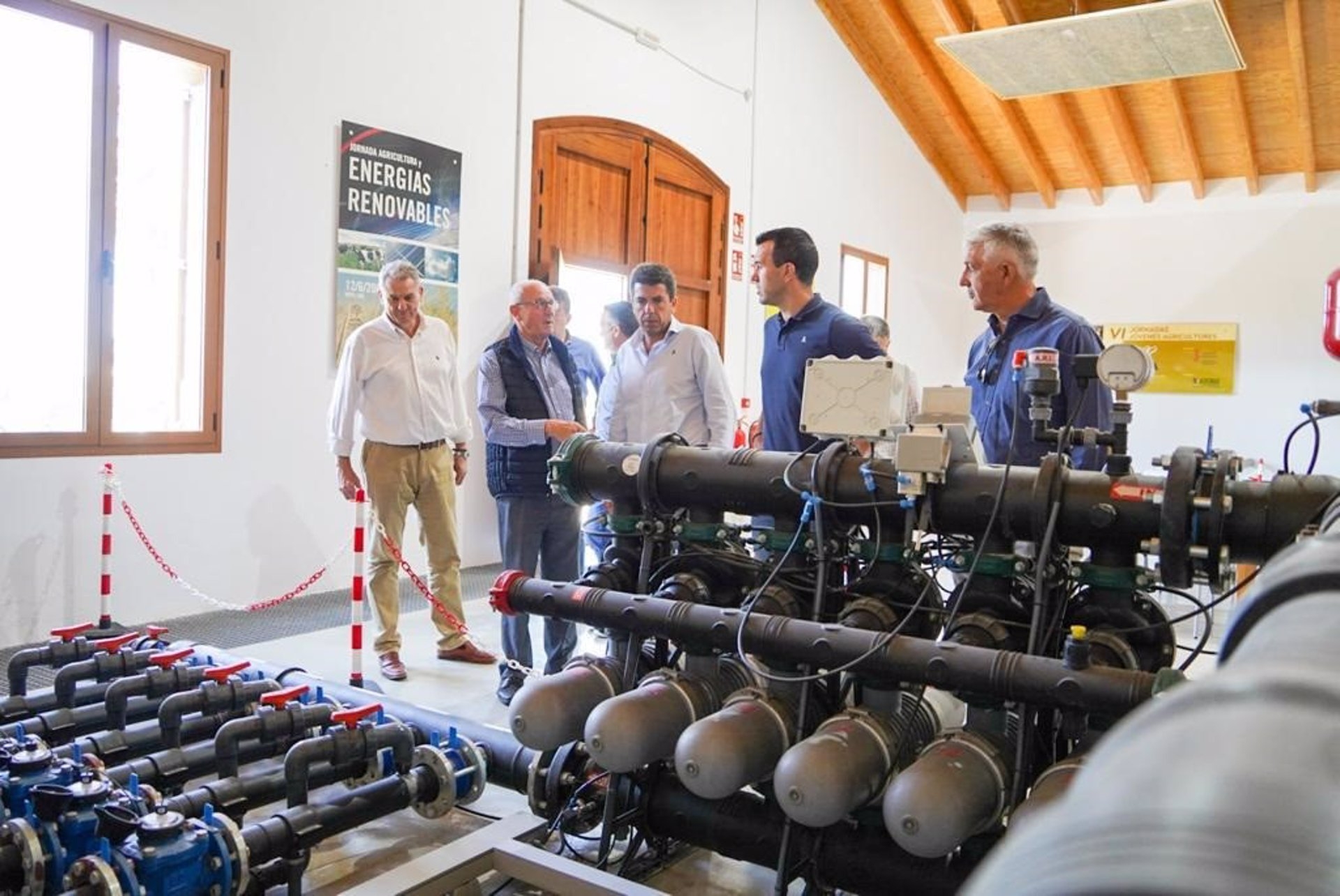 Mazón se reúne con representantes de la Asociación Valenciana de Agricultores (AVA) - Foto: PPCV - 