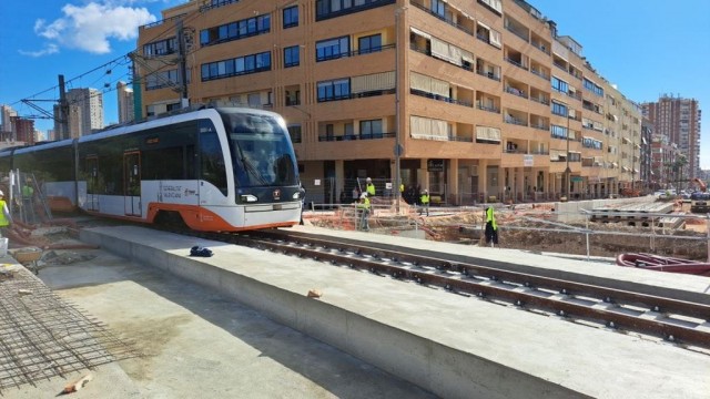 La Generalitat abrirá a finales de mayo el trafico rodado en el paso inferior de la avenida de Beniardà de Benidorm