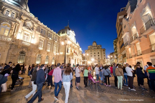 Bares, restaurantes y cafeterías de Cartagena podrán cerrar dos horas después del cierre regulado durante la Noche de los Museos