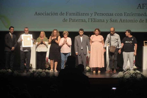 Feijóo estará en Paterna con doble fin: hacer visible la enfermedad mental y reforzar a Sara Palma