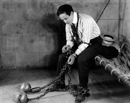 “Houdini, si estás ahí, manifiéstate”