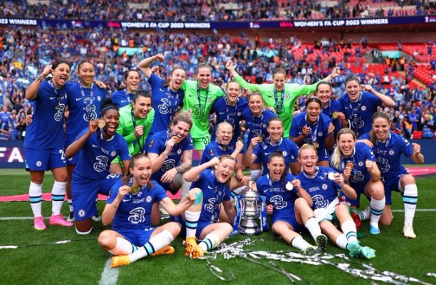 El Chelsea revalida el título de Copa con récord de público