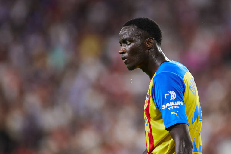 Diakhaby y Paulista, bajas contra el Real Madrid por sanción