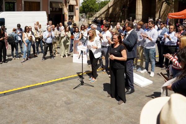 Mitin minimalista de Ciudadanos