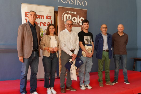 Germà Garcia i Robert Prat reben els Premis Maig-Memorial Pasqual 2023