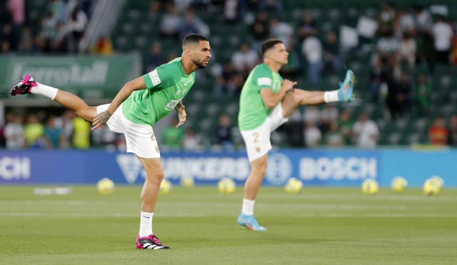 Carmona será baja ante el Atlético de Madrid y Mascarell es duda
