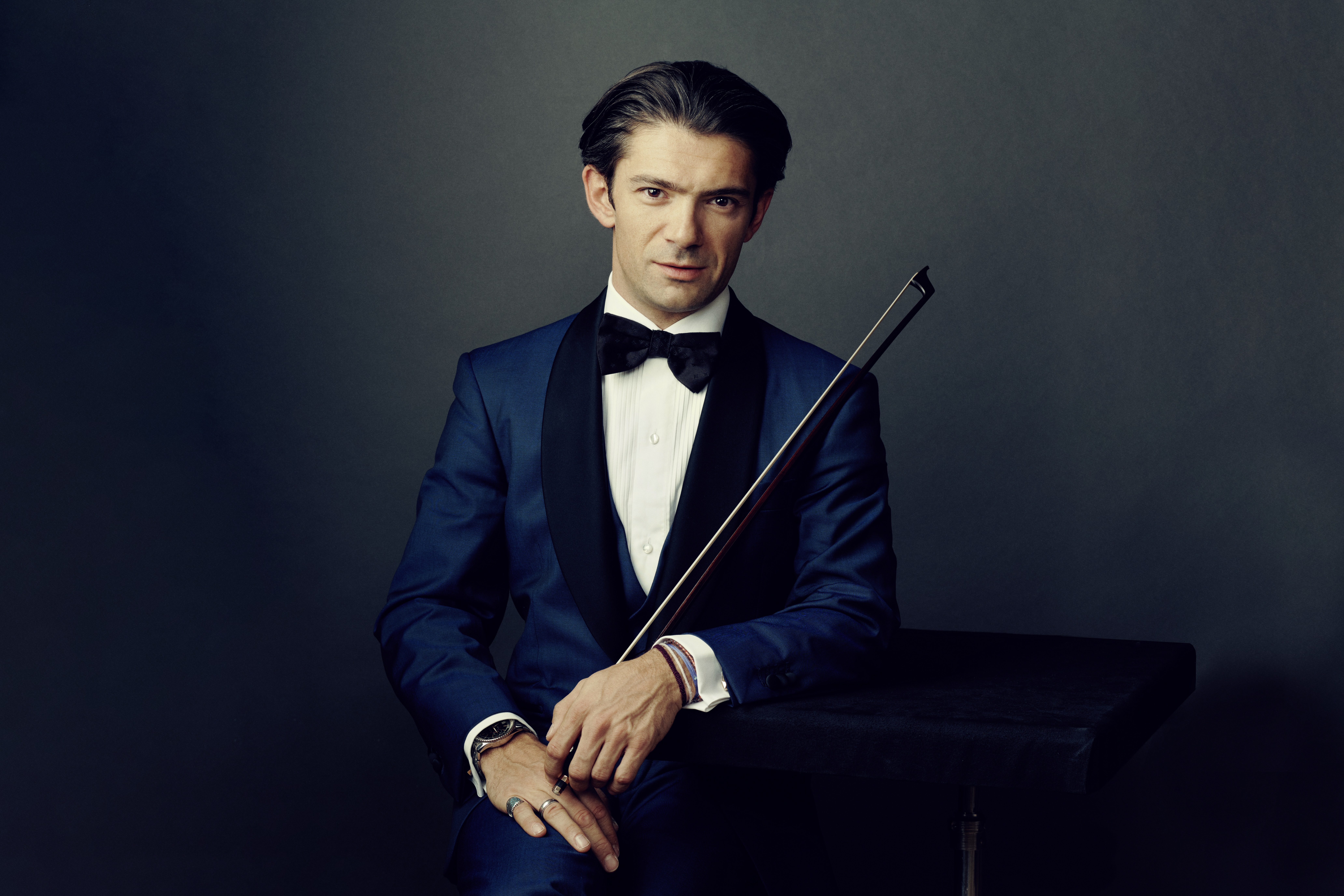Gautier Capuçon interpreta a Schumann, Brahms i Rachmaninov en l'Auditori de Castelló