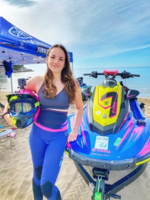 La ilicitana María Vega sube al podio por segunda vez en el Campeonato de España de Motonáutica