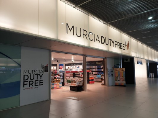La suiza Dufry toma posiciones para gestionar el Duty Free del aeropuerto de Corvera