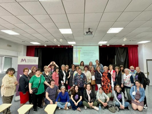 L'Horta Sud organiza la primera trobada comarcal de asociaciones de mujeres 
