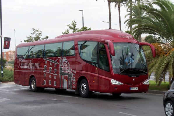 Tres empresas se caen del concurso de transporte escolar por cambios 