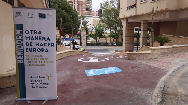 Benidorm mejora la accesibilidad con una nueva rampa que conecta San Tomás con l’Aigüera  