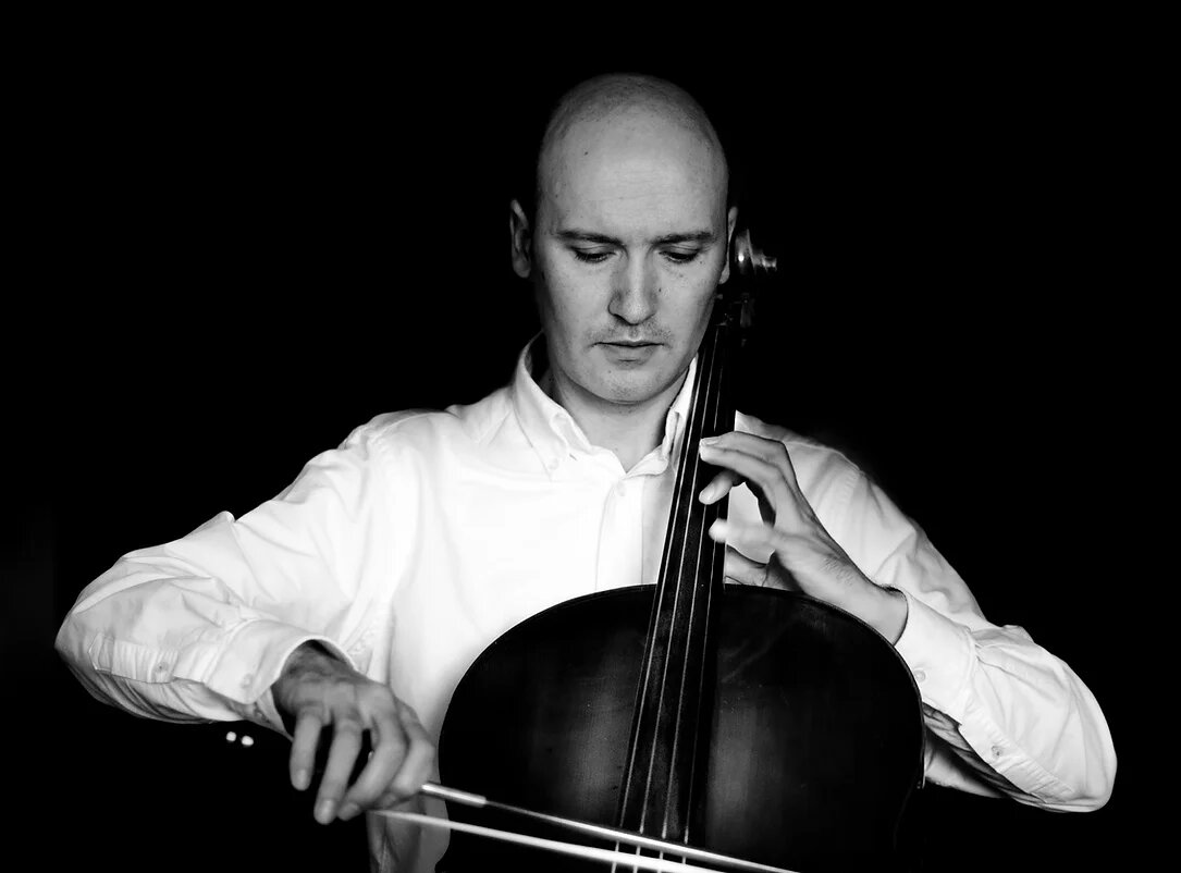 El violoncel·lista castellonenc José Enrique Bouché dedica un concert a Bach
