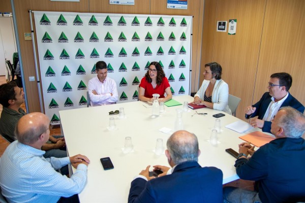 Mas propone priorizar a las empresas que ofrezcan mejores condiciones laborales en las ayudas al sector turístico