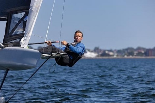 Helly Hansen añade movilidad y confort al Foil Shell Smock
