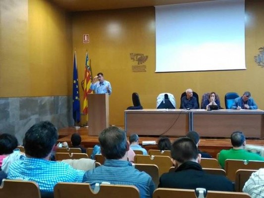 El Bloc se enfrenta a su última marejada por el pacto: habrá otro reférendum sobre Podemos