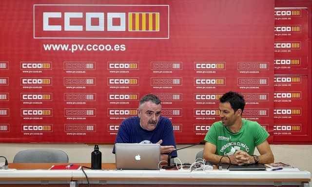 CCOO acusa a Educación de ocultar 9.157 plazas vacantes para colocar profesorado 