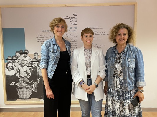 Castelló trenca 'El silenci d'un pati' en una exposició sobre la Casa de la la Beneficència